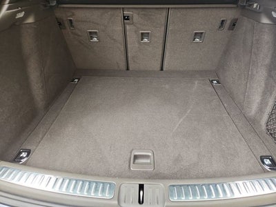 2022 Porsche Macan Base