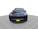 2022 Porsche Macan Base
