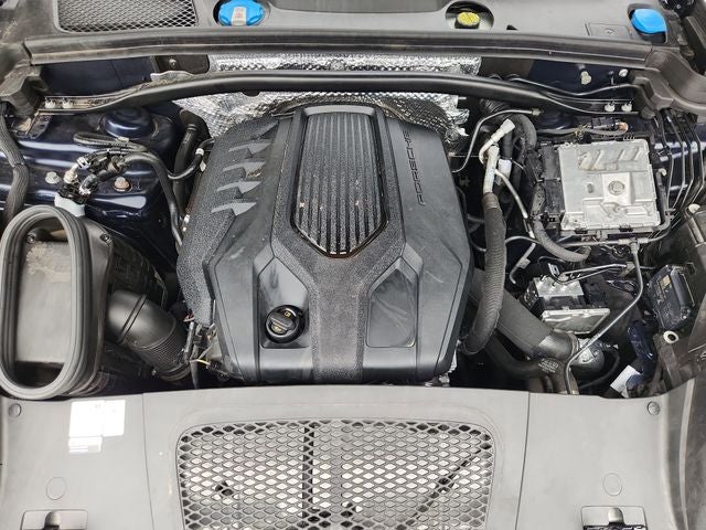 2022 Porsche Macan Base