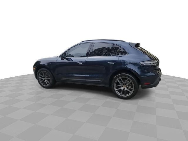 2022 Porsche Macan Base
