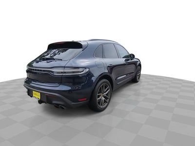 2022 Porsche Macan Base