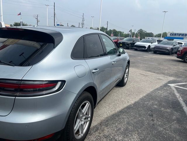2019 Porsche Macan Base