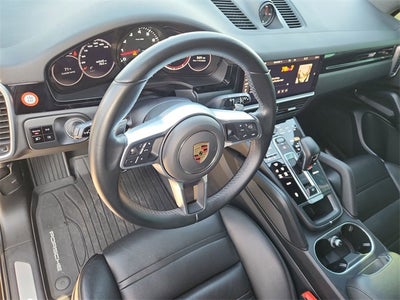 2021 Porsche Cayenne Base