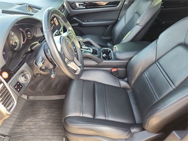 2021 Porsche Cayenne Base
