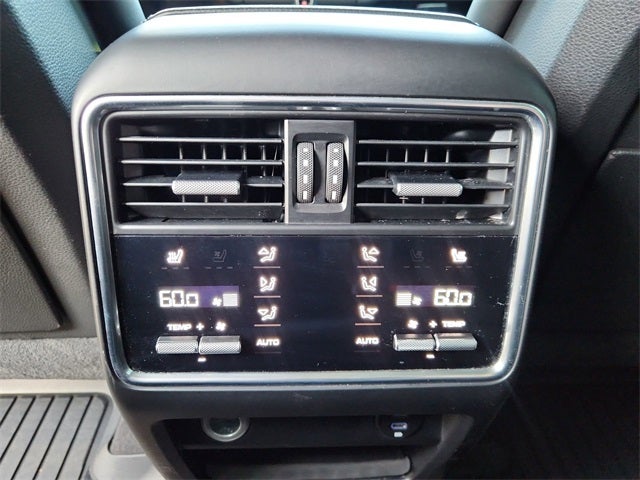 2021 Porsche Cayenne Base