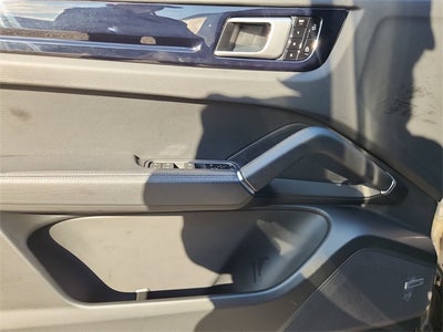 2021 Porsche Cayenne Base