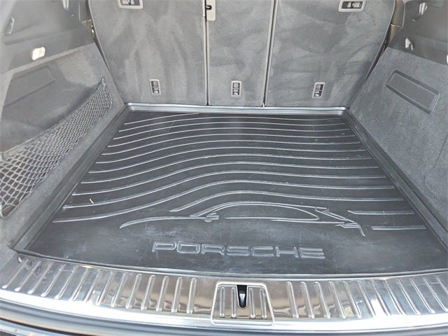 2021 Porsche Cayenne Base