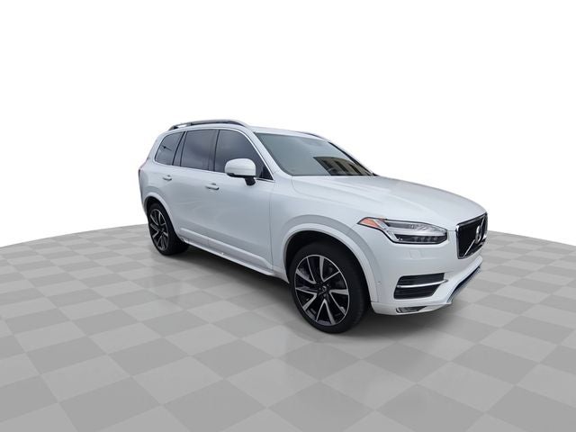 2018 Volvo XC90 T6 Momentum