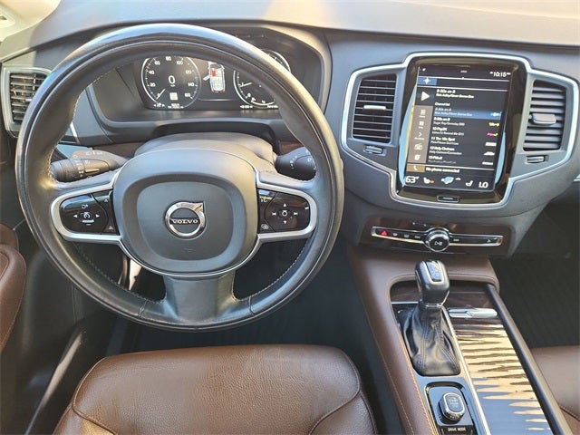 2019 Volvo XC90 T6 Momentum