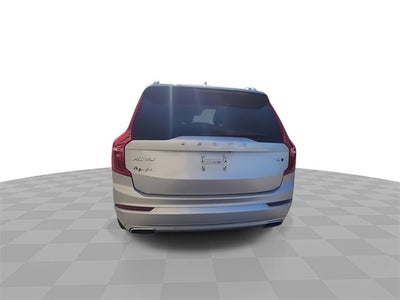 2019 Volvo XC90 T6 Momentum